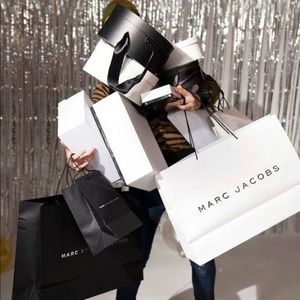 OFFERS FOR ENTIRE CLOSET ITEMS ACCEPTED!🛍🛍🛍